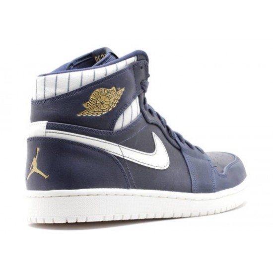 AIR JORDAN 1 RETRO HIGH JETER  715854 402