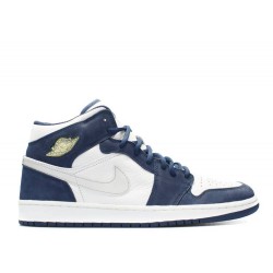 AIR JORDAN 1 RETRO MIDNIGHT NAVY  136065 101