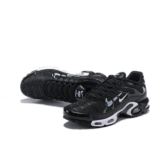 Nike Air Max Plus Tn Mens Black White 815994-004 Shoes